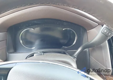 2017 Cadillac Escalade Esv Luxury z USA, uszkodzony, nr VIN 1GYS3HKJ0HR255673